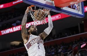 美记：尽管有球队向太阳表达对理查兹的兴趣 但太阳更想留下他