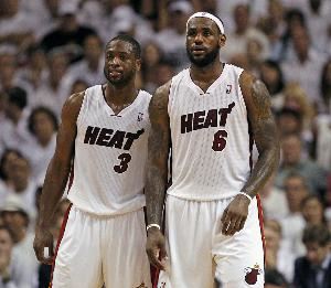 厄尔-克拉克：没想到詹姆斯会重回骑士 我以为热火要再拿2-3冠