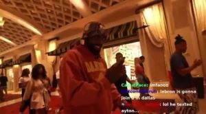 节目效果这一块😂！欧文直播接到东契奇电话乐开花：别熬夜看我