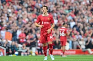 米体：利物浦告知经纪人，小基耶萨对球队很重要&不想出售他