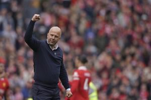 首轮4名首发球员迎英超首秀，利物浦是92-93赛季来第一个卫冕冠军