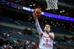 波兰重剑！波尼特卡半场7中5&三分2中2高效取13分4板